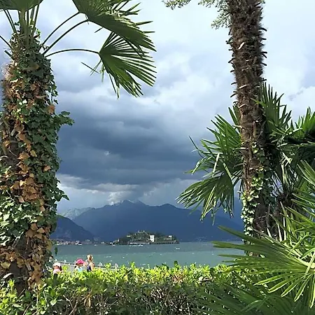 Rosada Appartement Stresa