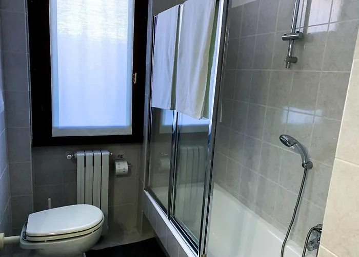 Rosada Apartament Stresa